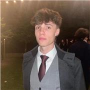 Estudiante de ingeniería matemática ofrece clases de introducción a la programación en Python